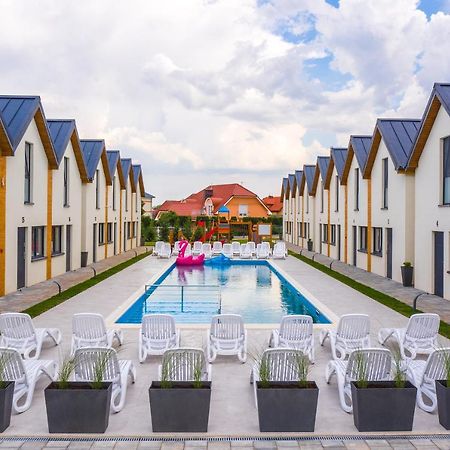 Amber Resort Rewal Eksteriør billede
