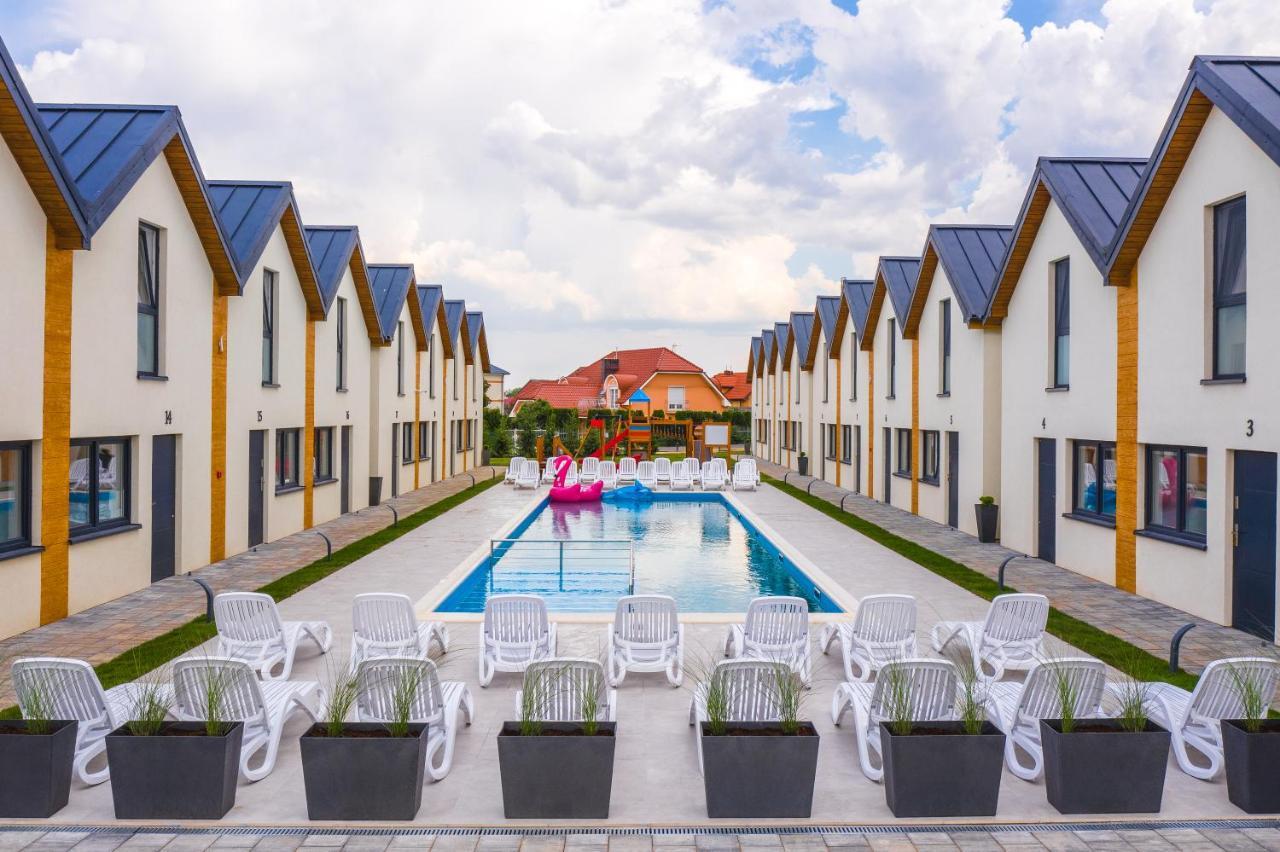 Amber Resort Rewal Eksteriør billede